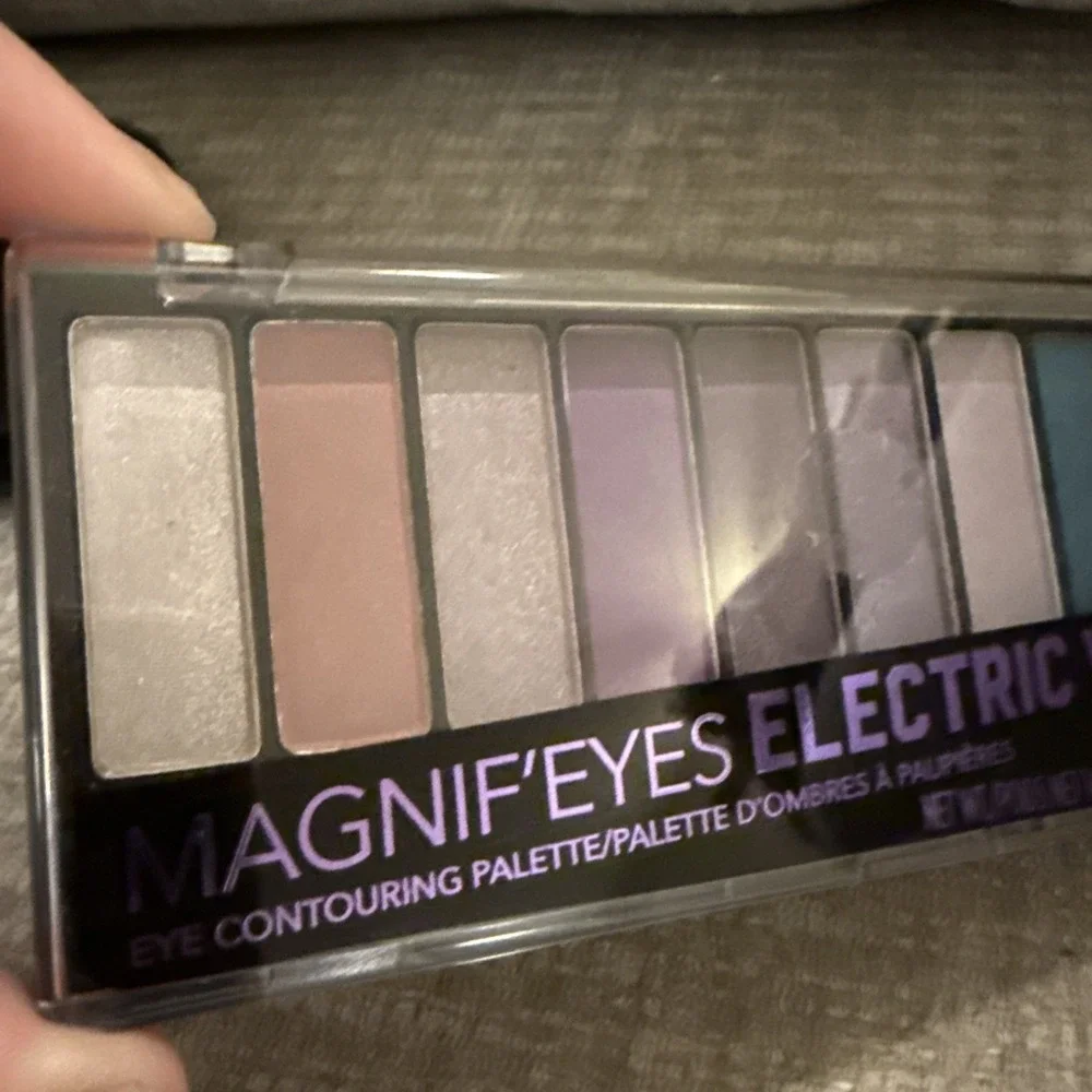 Rimmel London Magnif'eyes Eyeshadow Palette, Electric Violet